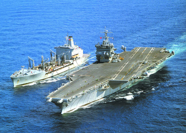 Large ships ocean water near free wallpaper - medium preview image