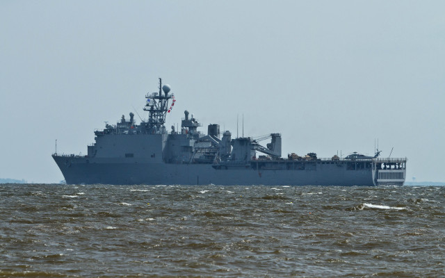 Large ship ocean boat cloudy free wallpaper - medium preview image
