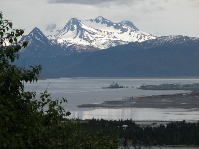Mountain range water boat snowy free wallpaper - medium preview image