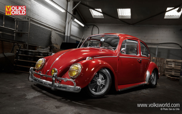 Red car garage windows woks free wallpaper - medium preview image