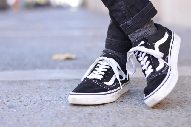 Sneakers jeans outdoors blurry background free wallpaper - medium preview image