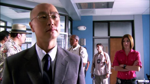 Man in suit tie room free wallpaper - medium preview image