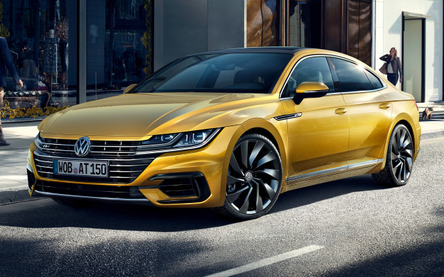 Yellow volkswagen arteus city night free wallpaper - medium preview image