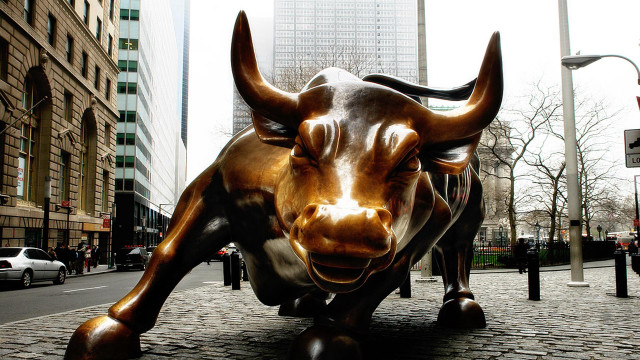 Bull urban street future architecture free wallpaper - medium preview image