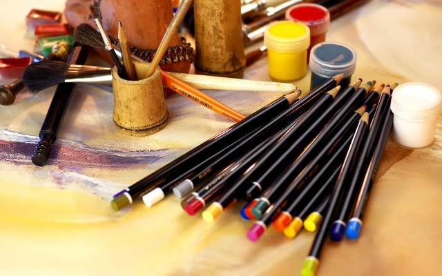 Paint brushes art supplies table free wallpaper - medium preview image