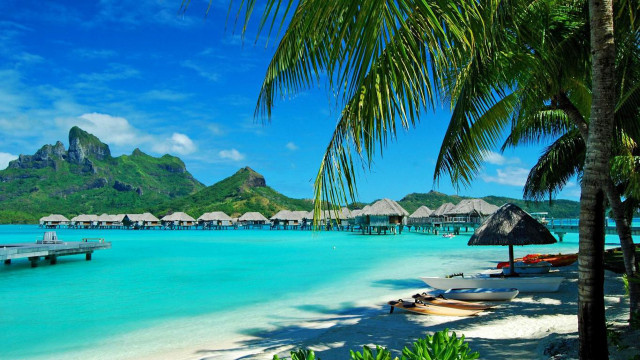 Beach boat dock water mountain free wallpaper - medium preview image