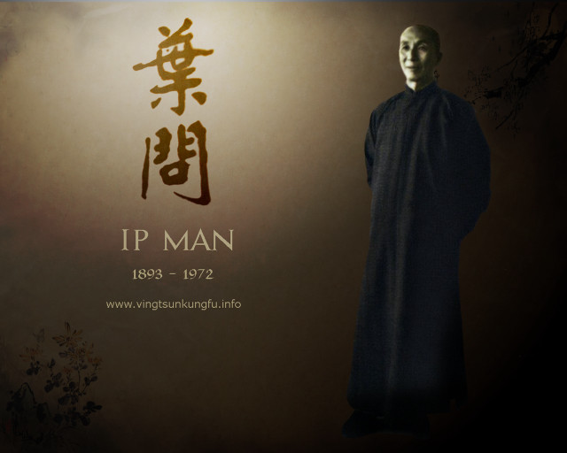 Man standing wall chinese writing free wallpaper - medium preview image