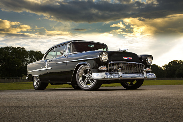 Classic car parked cloudy sky free wallpaper - medium preview image