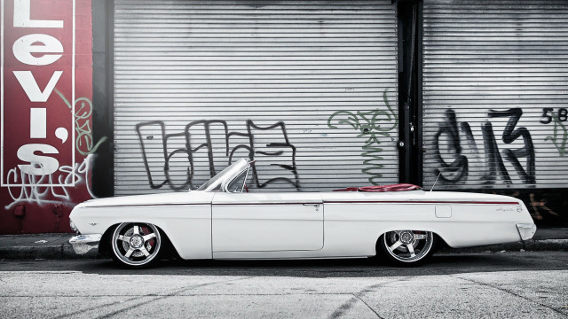 White car garage graffiti red free wallpaper - medium preview image