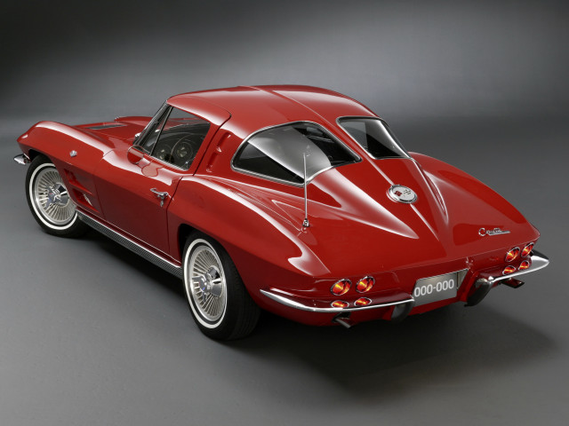 Red car studio gray black #2 free wallpaper - medium preview image