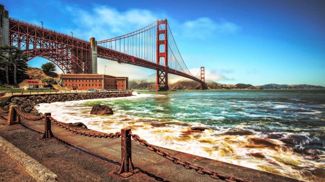 Bridge ocean waves shore building free wallpaper - medium preview image