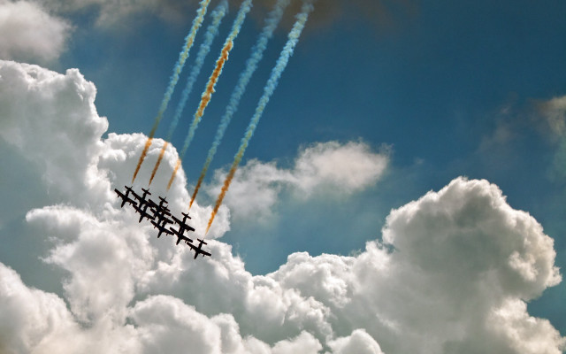 Four airplanes flying formation sky #2 free wallpaper - medium preview image