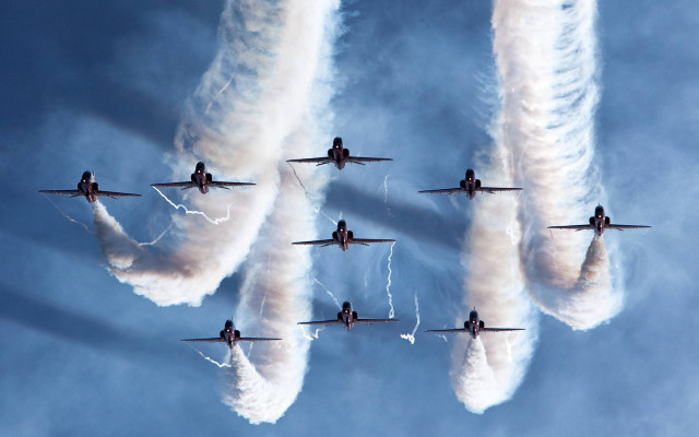Planes formation flying smoke trail free wallpaper - medium preview image