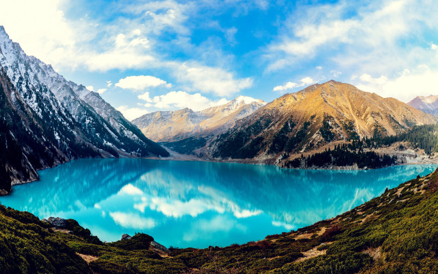 Blue lake mountains cloudy sky free wallpaper - medium preview image