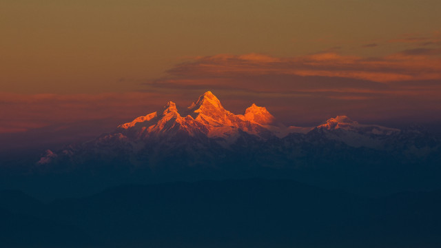 Mountain range sunset clouds background free wallpaper - medium preview image