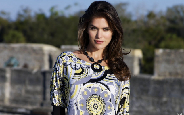 Woman dress stone wall black free wallpaper - medium preview image