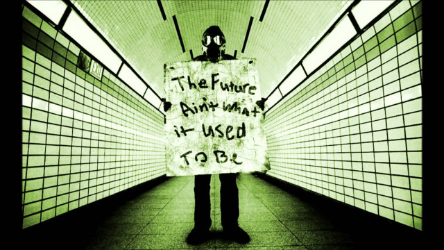 Man holding sign tunnel gas free wallpaper - medium preview image