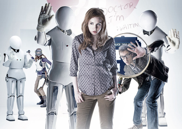 Woman mirror robot man magnifying free wallpaper - medium preview image