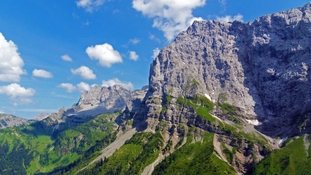 Mountain range trees clouds sky free wallpaper - medium preview image