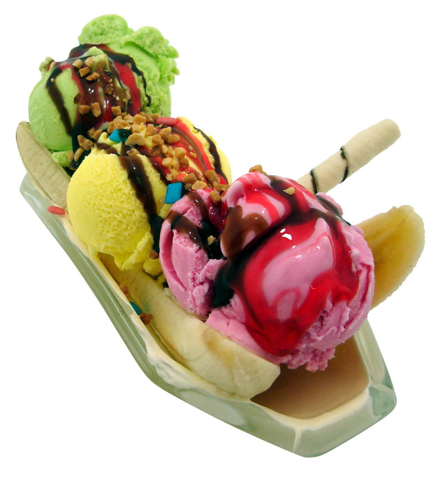 Banana split icecream waffles toppings free wallpaper - medium preview image