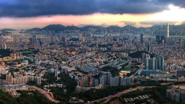 City tall buildings cloudy sky #3 free wallpaper - medium preview image