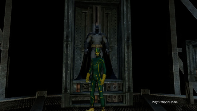 Man green yellow costume doorway free wallpaper - medium preview image