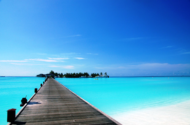 Long dock ocean island horizon free wallpaper - medium preview image