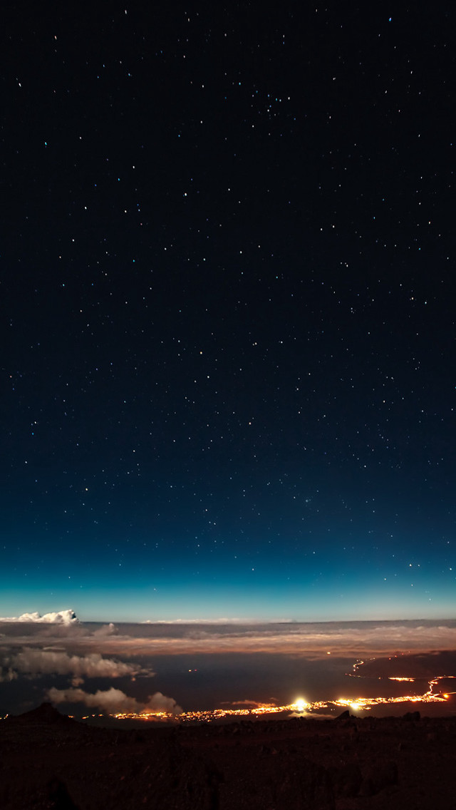 Night sky stars clouds city free wallpaper - medium preview image