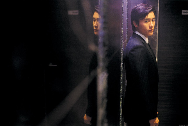Man suit mirror room door free wallpaper - medium preview image