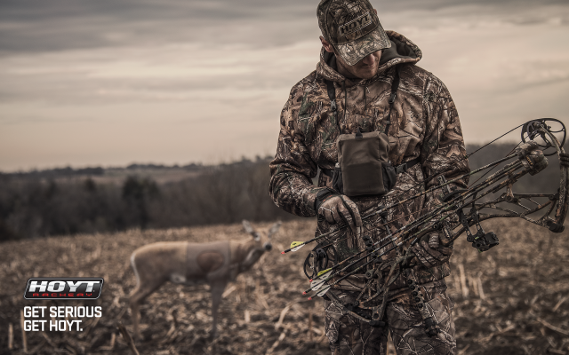 Man camouflage bow deer field free wallpaper - medium preview image