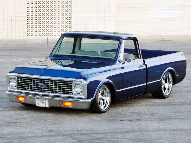 Blue truck parking lot white #2 free wallpaper - medium preview image