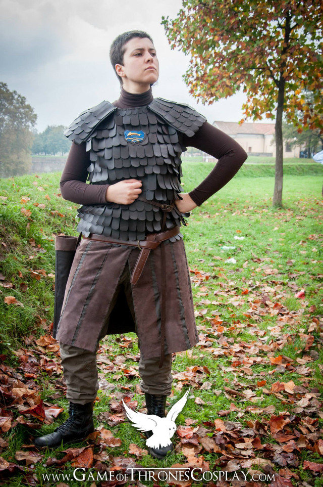 Man costume paper leather sword free wallpaper - medium preview image