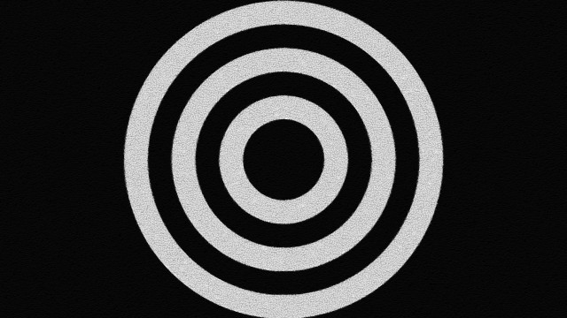 Black white circle opart rodchenko free wallpaper - medium preview image