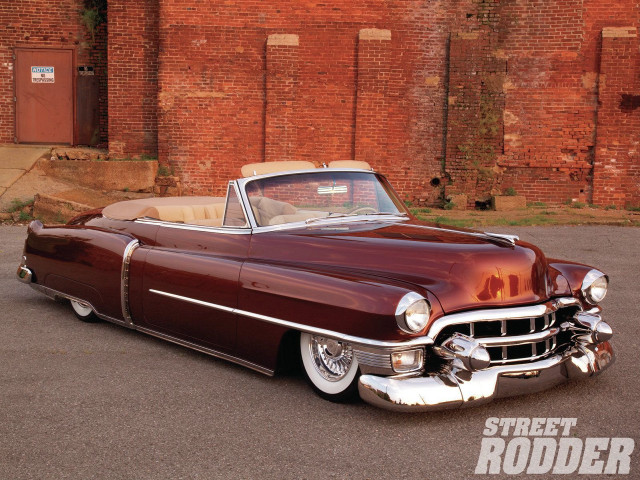 Classic car parking lot brick free wallpaper - medium preview image
