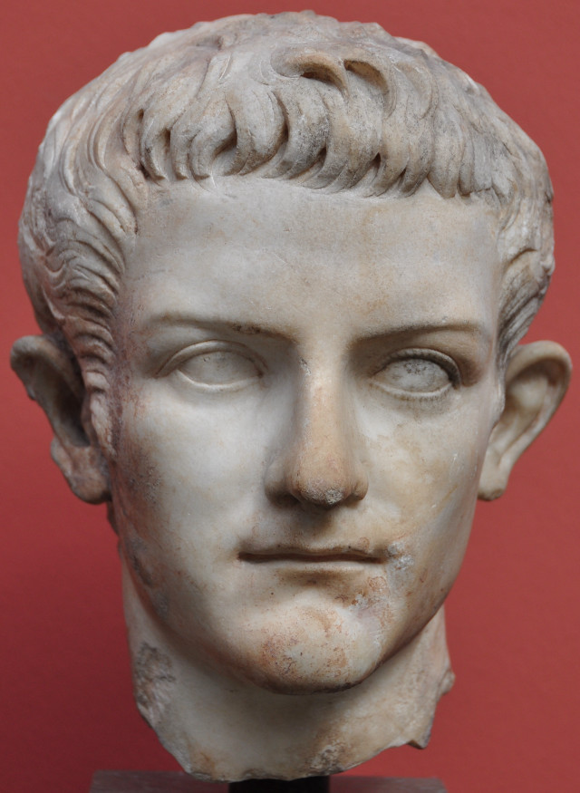 White marble bust red background free wallpaper - medium preview image