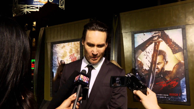 Man suit tie movie event free wallpaper - medium preview image