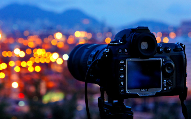 Camera blurry city night bokeh free wallpaper - medium preview image