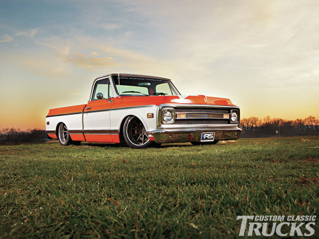 Classic truck field sunset clouds free wallpaper - medium preview image