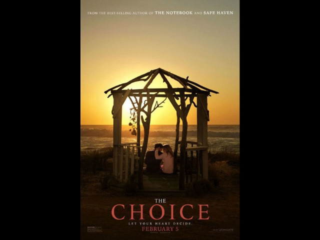Couple kissing gazebo sunset beach free wallpaper - medium preview image
