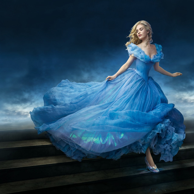 Woman blue dress walking steps free wallpaper - medium preview image