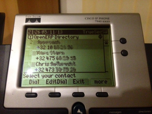 Computer screen message desk keyboard free wallpaper - medium preview image