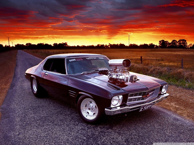 Car engine hood parked sunset free wallpaper - medium preview image