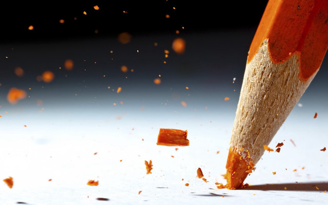 Pencil bread bite flying autumn free wallpaper - medium preview image