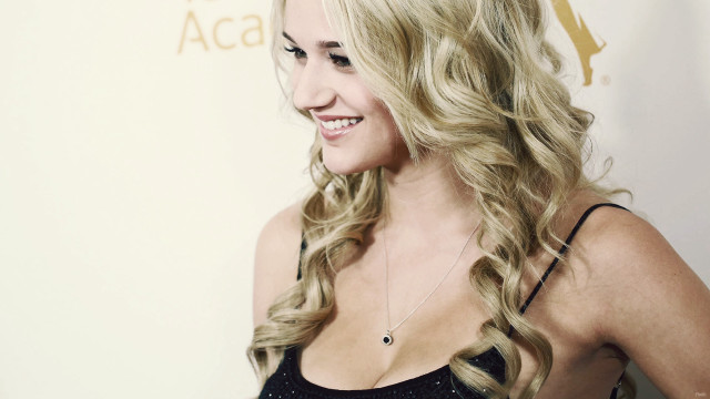 Woman blonde hair smiling black free wallpaper - medium preview image