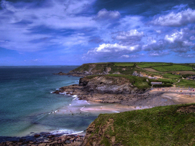 Beach people hill water background free wallpaper - medium preview image