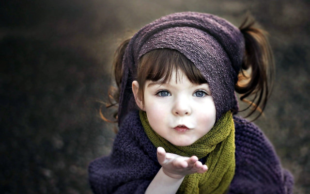 Little girl serious scarf looking free wallpaper - medium preview image