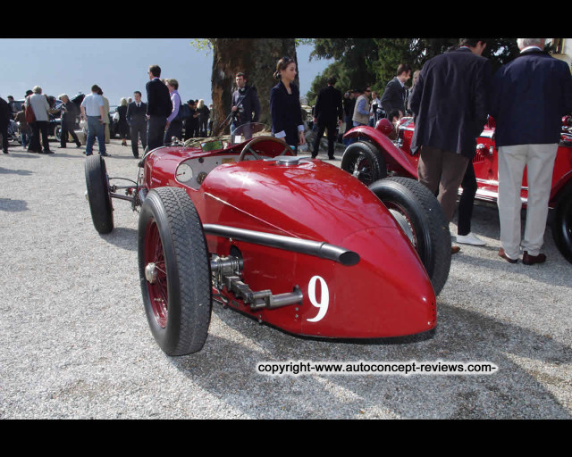 Red race car crowd arts free wallpaper - medium preview image