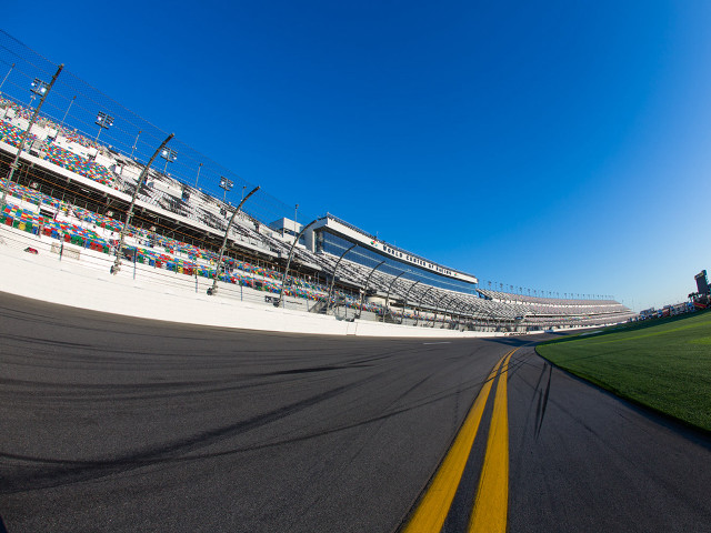 Stadium yellow line green field free wallpaper - medium preview image