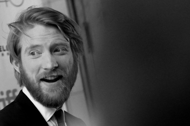 Man beard suit funny face free wallpaper - medium preview image