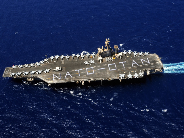 Navy ship ocean birds stern free wallpaper - medium preview image
